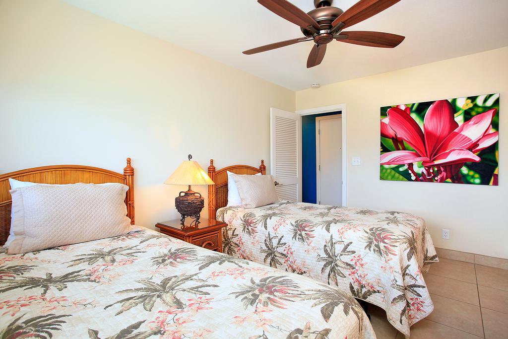Noelani Condominium Resort Lahaina Esterno foto